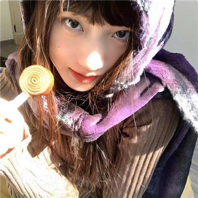 绿色椅子 海报