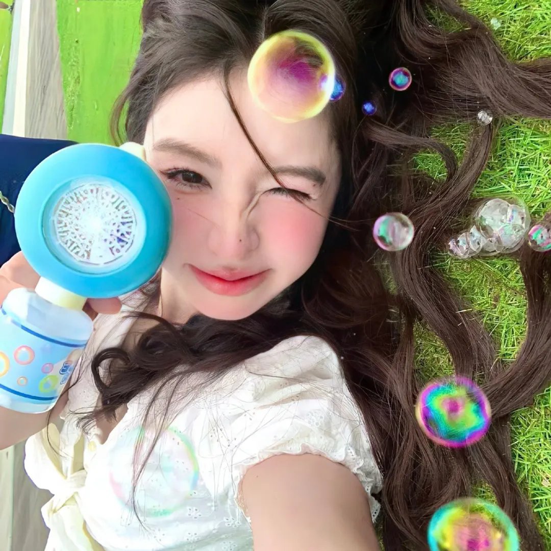 我的双面童年 海报